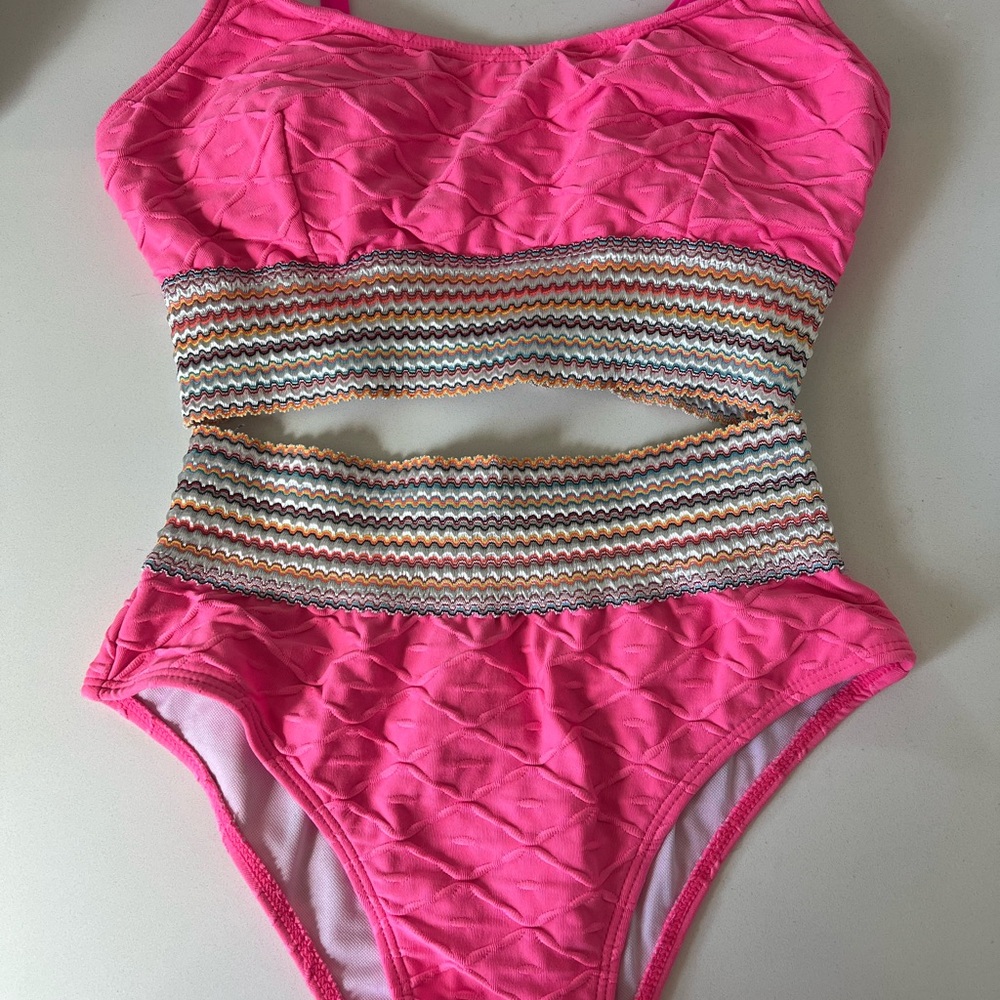 Cupshe Hot Pink Swimsuit with lace